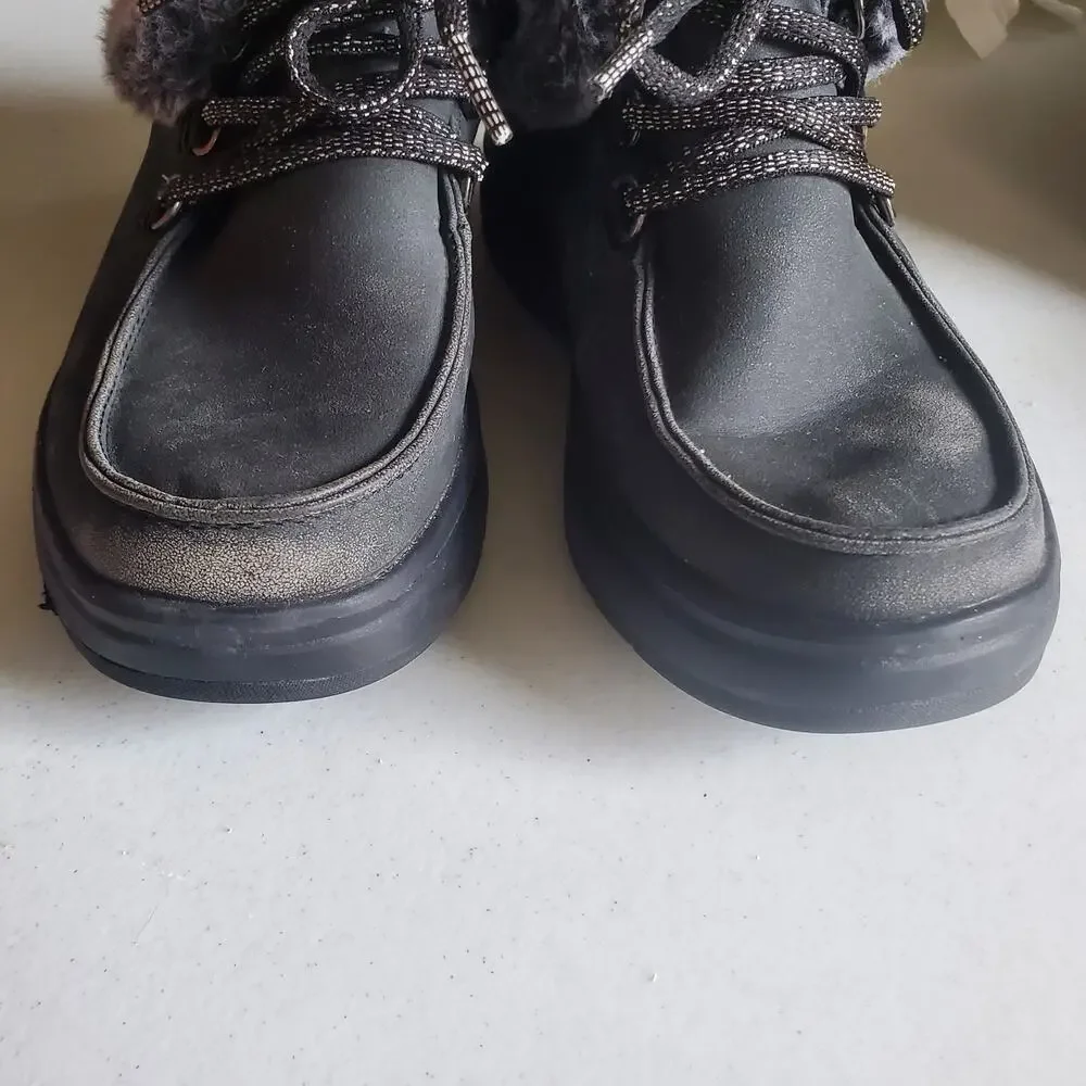 BOBs by Sketchers Womens Gray Fur trimmed Bootie Size 5.5 Csbincore Granny Boho